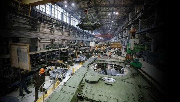 Санкції зупинили єдиний російський танковий завод - Defense Express