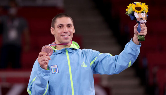Горуна продає олімпійську медаль заради допомоги ЗСУ