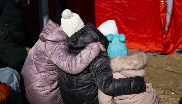 ロシア、２０００人以上の児童をロシア領に移送　ウクライナ側は抗議