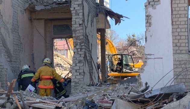 Bodies of 24 victims found under rubble of Kharkiv Regional State Administration