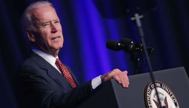 Biden: EE. UU. y la OTAN están listos para dar una respuesta proporcionada en caso de que Rusia use armas químicas