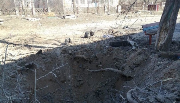 Les troupes russes ont pilonné Brovary dans la région de Kyiv