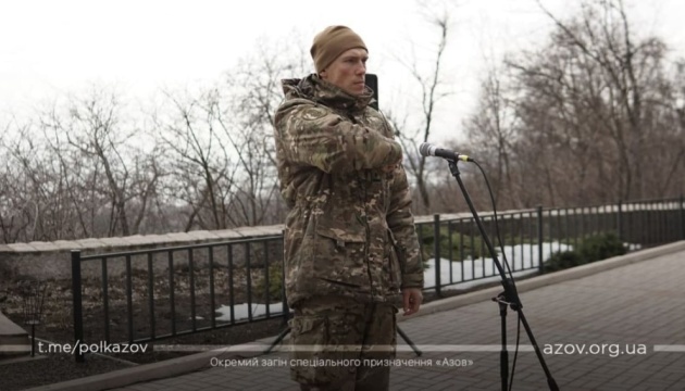 Командир полку «Азов»: У Маріуполі ми завдаємо величезних втрат агресору
