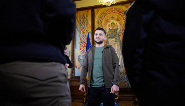Zelensky: Cada vez más personas en el mundo están del lado de Ucrania