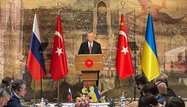 Ердоган чекає, що перемовини в Туреччині зроблять можливою зустріч президентів України та рф