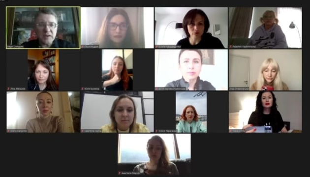 Жіночі обличчя війни. Боротьба і творчість українських письменниць в еміграції
