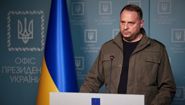 Yermak nombra los principales socios estratégicos de Ucrania