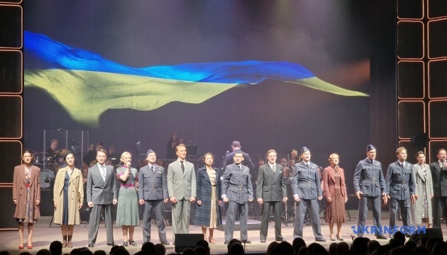 У варшавському музичному театрі відбулася  мистецька акція «Для України»