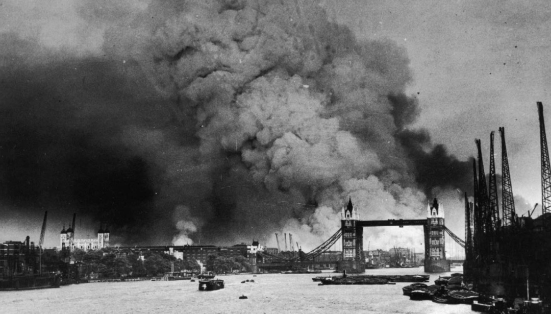Бомбардування німцями Лондона під час Другої світової війни 