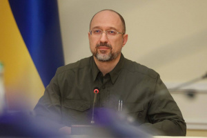 Уряд продовжив карантин в Україні через коронавірус до кінця літа
