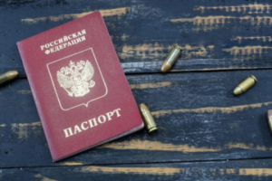 На Луганщині росіяни організували пересувні пункти видачі та перекладу документів