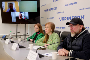 Як українцям та бізнесу отримати  міжнародну  допомогу 