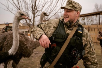 Les bénévoles ont sauvé les animaux d’un zoo dans la région de Kyiv
