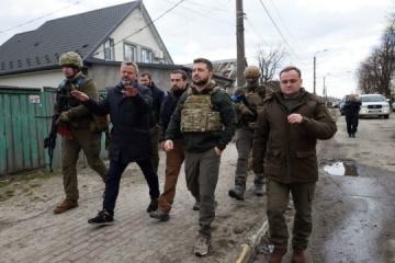 Kriegsverbrechen in der Ukraine: Selenskyj verspricht Druck, um Russen vor Gericht zu stellen