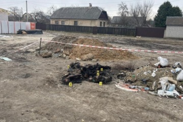 Les militaires russes ont tenté de brûler les corps de six civils portant des signes de torture à Boutcha