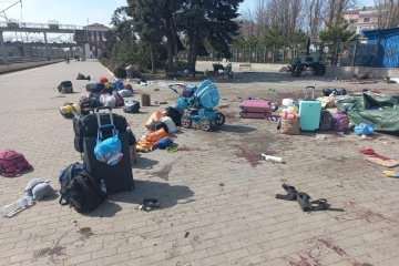 Guerre en Ukraine : L’attaque russe contre la gare de Kramatorsk constitue un crime de guerre 