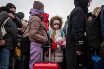 Unos 283 niños evacuados del distrito de Kúpiansk