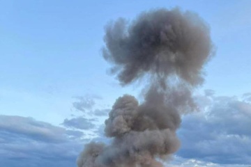 Rusia lanza misiles contra Kyiv, hay víctimas