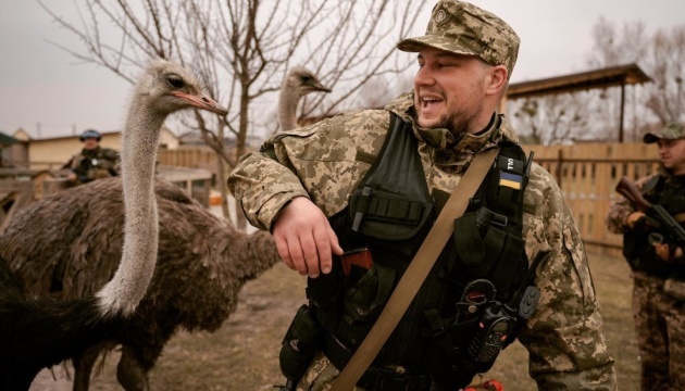 Les bénévoles ont sauvé les animaux d’un zoo dans la région de Kyiv