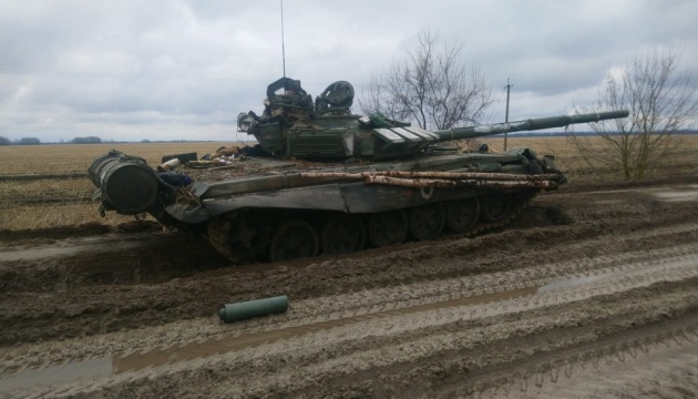 Tschernihiw: Russische Militärkolonne nahe der Stadt Itschnja zerstört