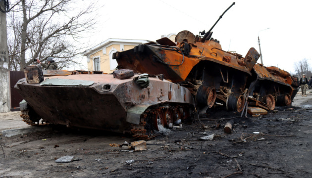 Вночі ЗСУ знищили велику колону ворожої техніки, яка прямувала в Ізюм