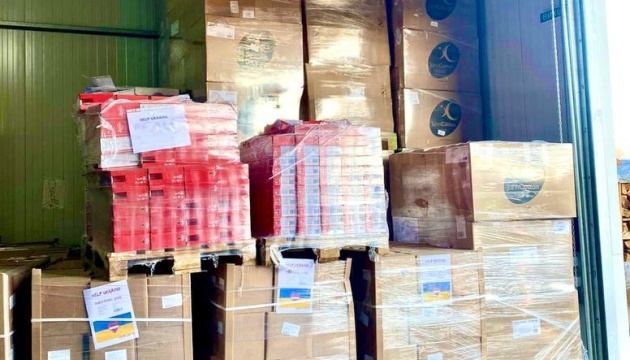 Латвія відправила в Україну великий вантаж із гумдопомогою більш як на €2,1 мільйона