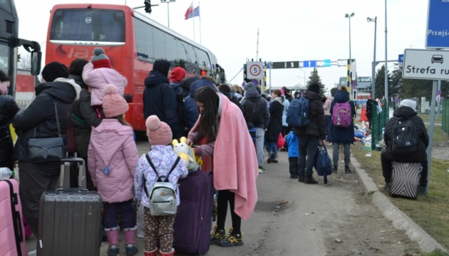 OCHA : Plus de 870.000 Ukrainiens, qui avaient quitté leurs foyers à cause de la guerre, sont déjà rentrés chez eux
