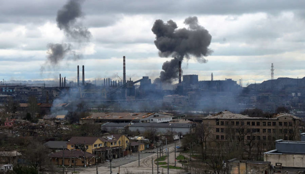 Ворог за підтримки авіації не може взяти під контроль «Азовсталь»