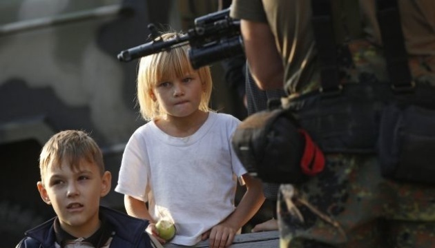 俄罗斯利用从乌克兰驱逐出境的儿童来进行宣传