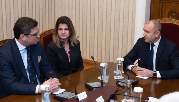 Кулеба зустрівся з президентом Болгарії – говорили про відновлення миру в Чорноморському регіоні