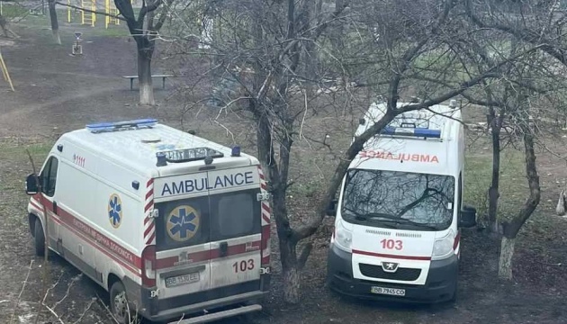 На Луганщині фельдшерка Гірської громади разом з батьком змогли евакуювати «швидкі»