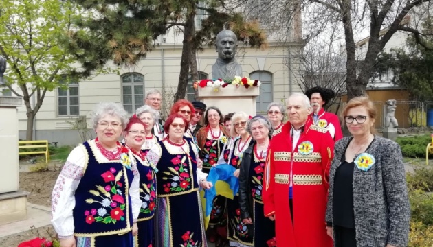 У Румунії українці присвятили Шевченку урочистий захід