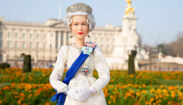 На честь королеви Єлизавети ІІ створили ляльку Барбі