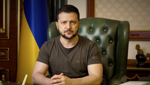 Zelensky thanks United States for leadership in supporting Ukraine 