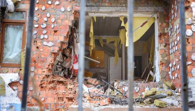 На Київщині за сприяння благодійників відремонтують три тисячі пошкоджених будинків