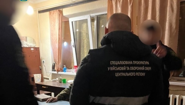 На Житомирщині викрили офіцера, який передав росії інформацію про військову техніку