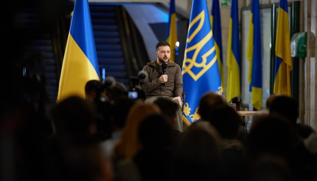 Zelensky: La guerra de Rusia contra Ucrania no se puede comparar con ninguna otra