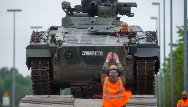 Alemania ha entregado vehículos blindados de transporte de tropas y municiones a Ucrania