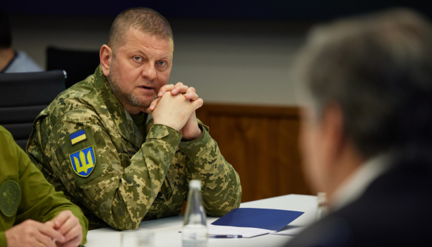 Залужний просить Президента підписати закон про посилення відповідальності військових