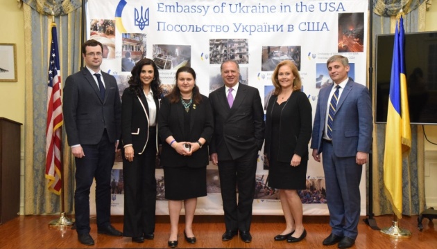 Україна обговорила співробітництво з виробниками скрапленого газу США