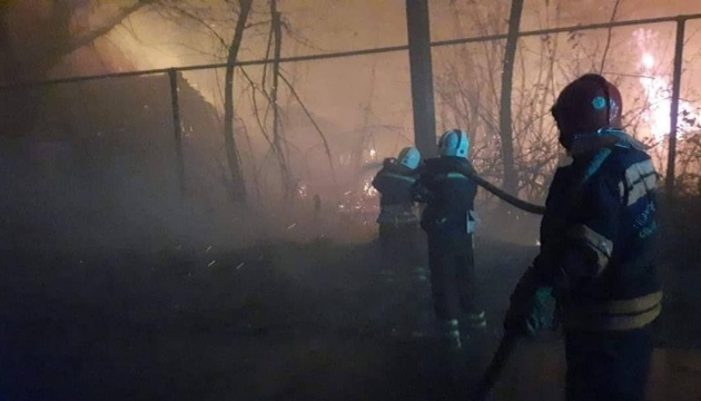 За добу росіяни обстріляли 21 населений пункт на Донбасі, є загиблі