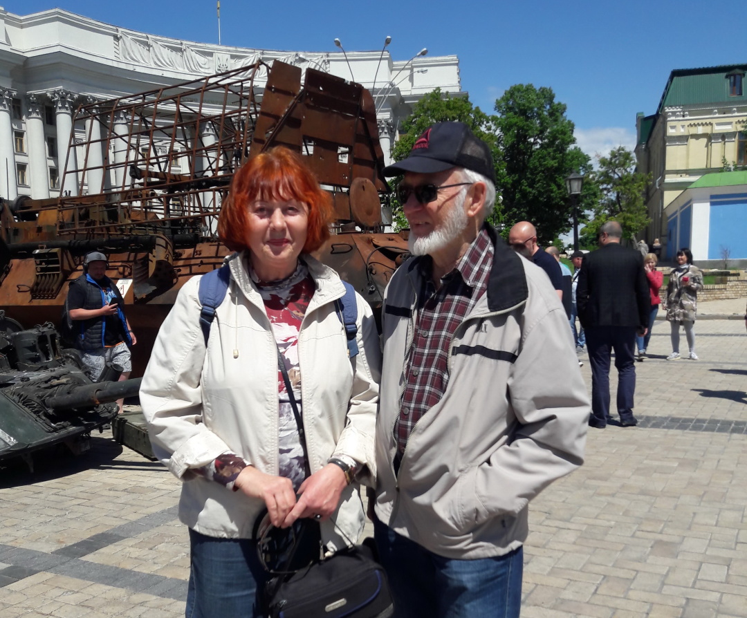 Вєра і Володимир Хорішкови на Михайлівській площі