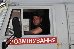 Рятувальники ліквідовують наслідки ранкових обстрілів Миколаєва