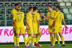 Збірна України з футболу проведе другий контрольний матч поспіль