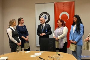 Семьи защитников Мариуполя просят Турцию содействовать сохранению жизней их родных