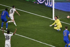 «Айнтрахт» обыграл «Рейнджерс» в финале Лиги Европы УЕФА