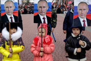 Путін «впав у дитинство»: дайджест російської пропаганди за 19 травня