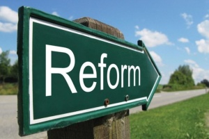 Для здійснення реформ потрібні великі команди реформаторів