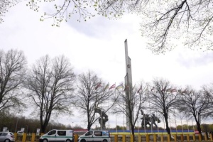 Латвія зробила крок до знесення радянських пам'ятників - законопроєкт пройшов перше читання