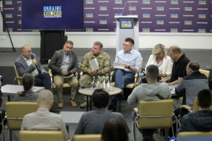 У Медіацентрі Україна – Укрінформ відбулася дискусія про роботу іноземних журналістів в умовах воєнного стану